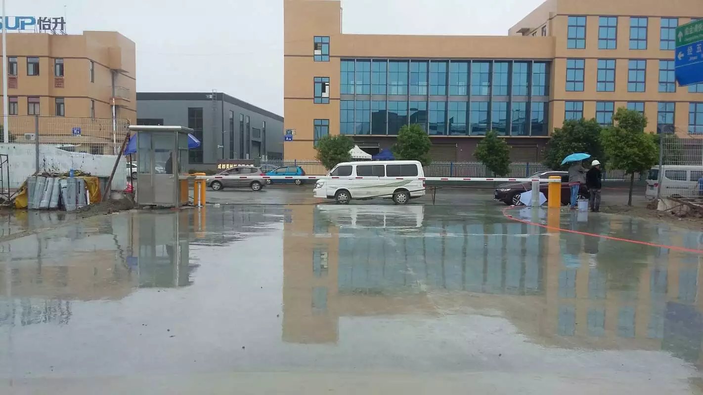 厦门厦门成都市物流公司道闸